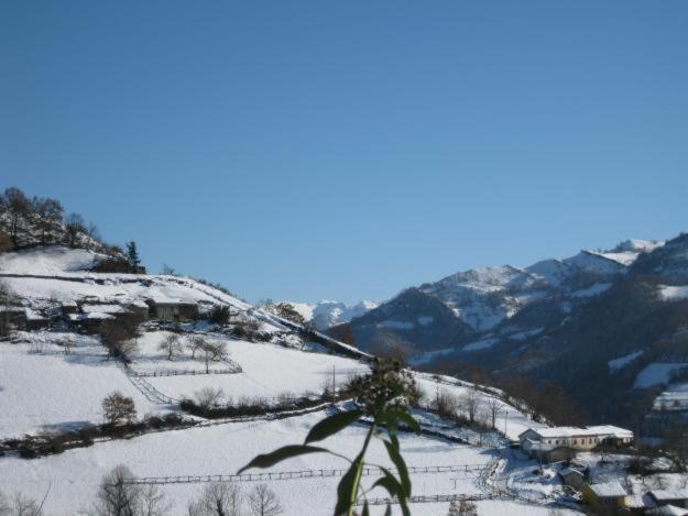 El Cobijo De Villar Mieres  Buitenkant foto